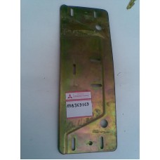 MB369169 MITSUBISHI  GALANT PLAKA BRAKET ÖN TAMPON